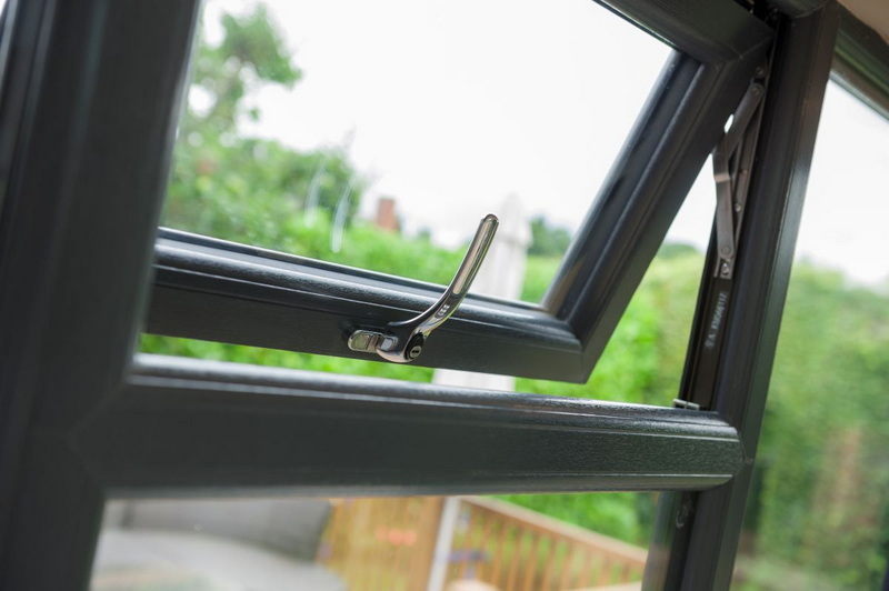 how to clean oxidized aluminum window screens_2