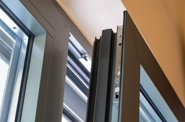 How To Wrap Window Trim in Aluminum?