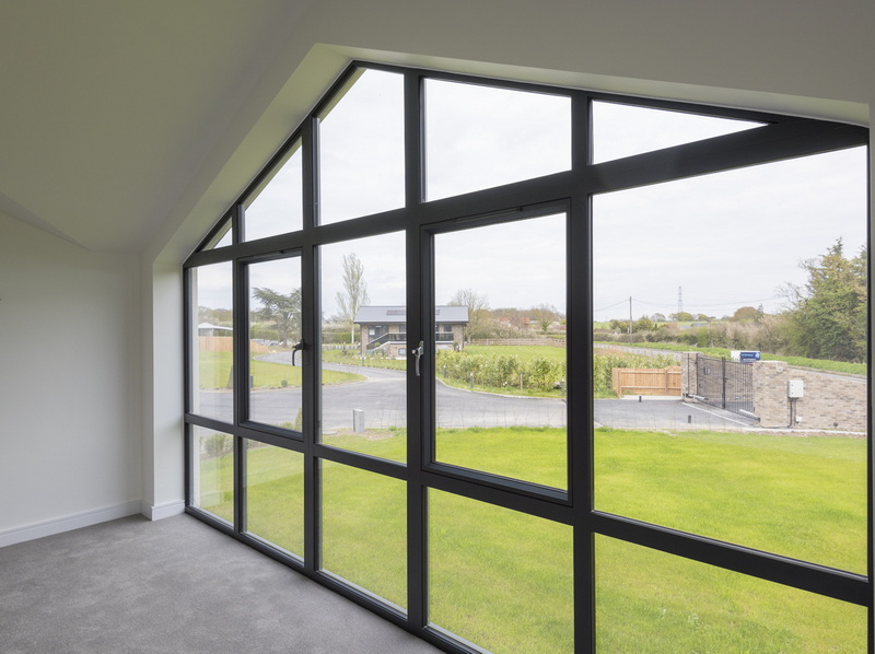why do my aluminum windows sweat_17