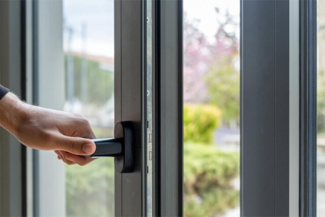 How To Replace Window Pane in Aluminum Frame?