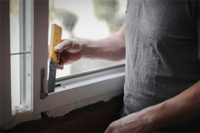 how to replace a glass pane in an aluminum window_08